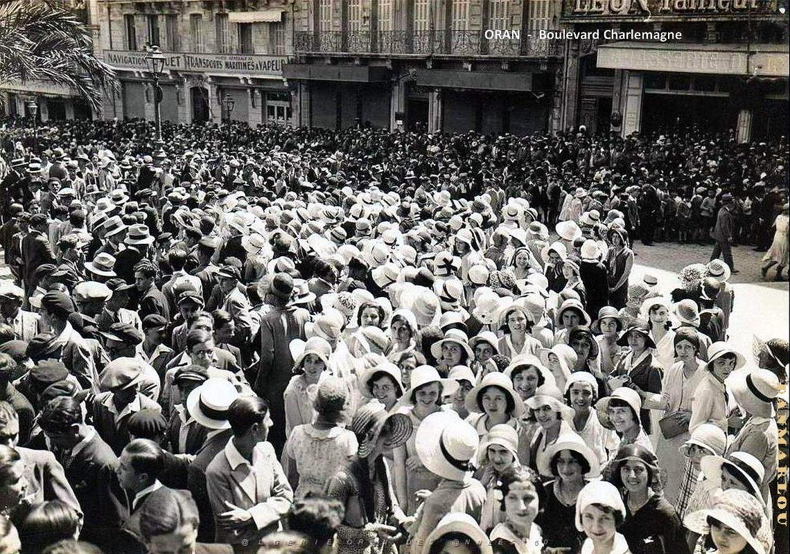 2320- Oran - Boulevard Charlemagne.jpg